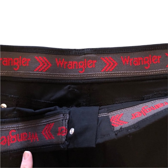 Wrangler Men’s Performance Utility Shorts with Comfort Flex Waistband SZ 46 - Picture 5 of 5